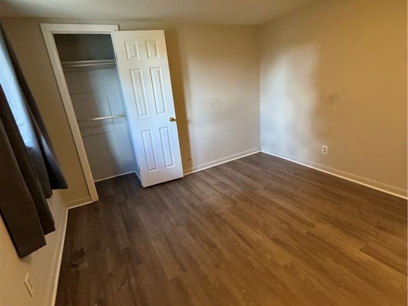 39 W 2nd Street, Unit B, Frazeysburg, OH 43822 Photo 10