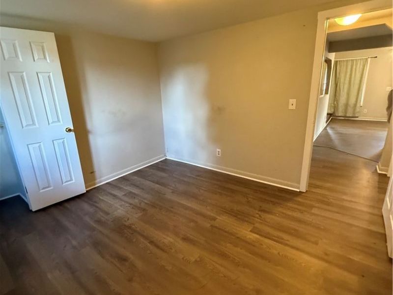 39 W 2nd Street, Unit B, Frazeysburg, OH 43822 Photo 9