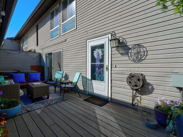 15 Cedar Hills Dr, Pocatello, ID 83204