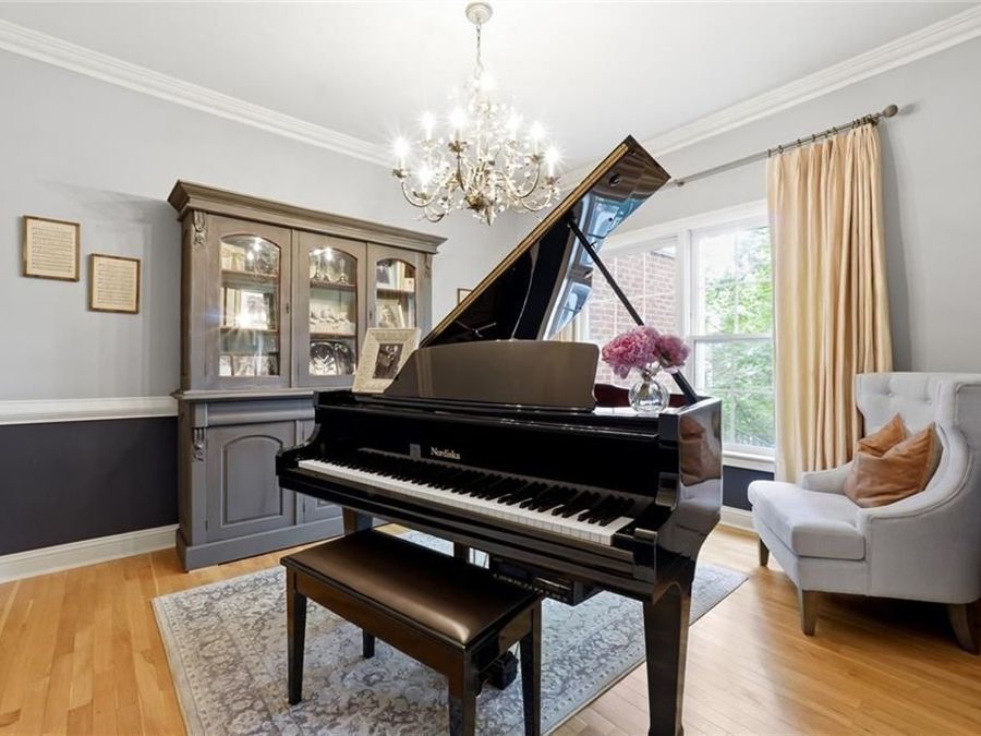 Property Image 12