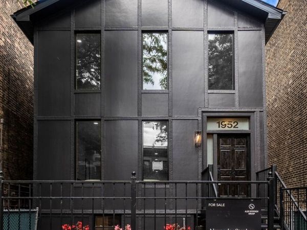 1952 N Bissell Street , Chicago, IL 60614
