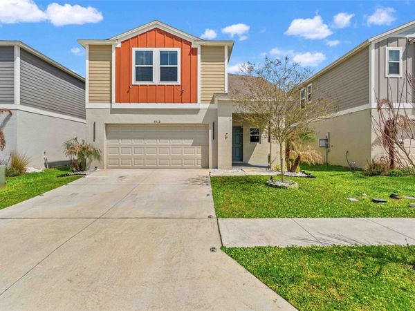 7512 WALLFLOWER TRAIL , WESLEY CHAPEL, FL 33545