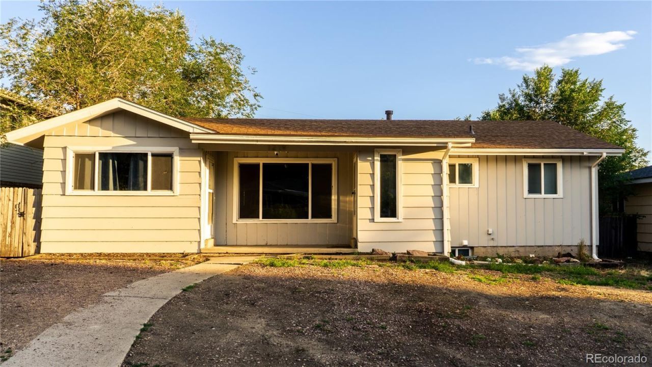 1219 Cumberland Street, Colorado Springs, CO 80907 Main Photo