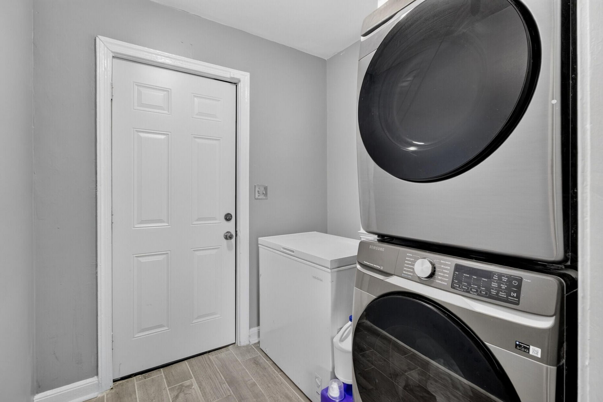 757 Longfellow Road Photo 15