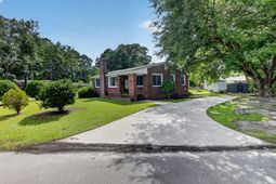 757 Longfellow Road photo 4