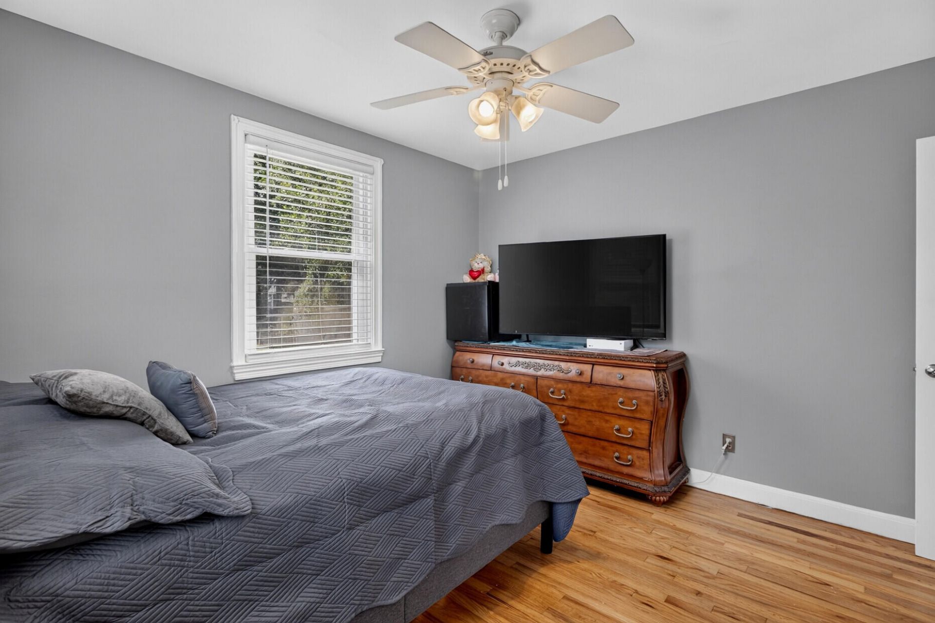 757 Longfellow Road Photo 22