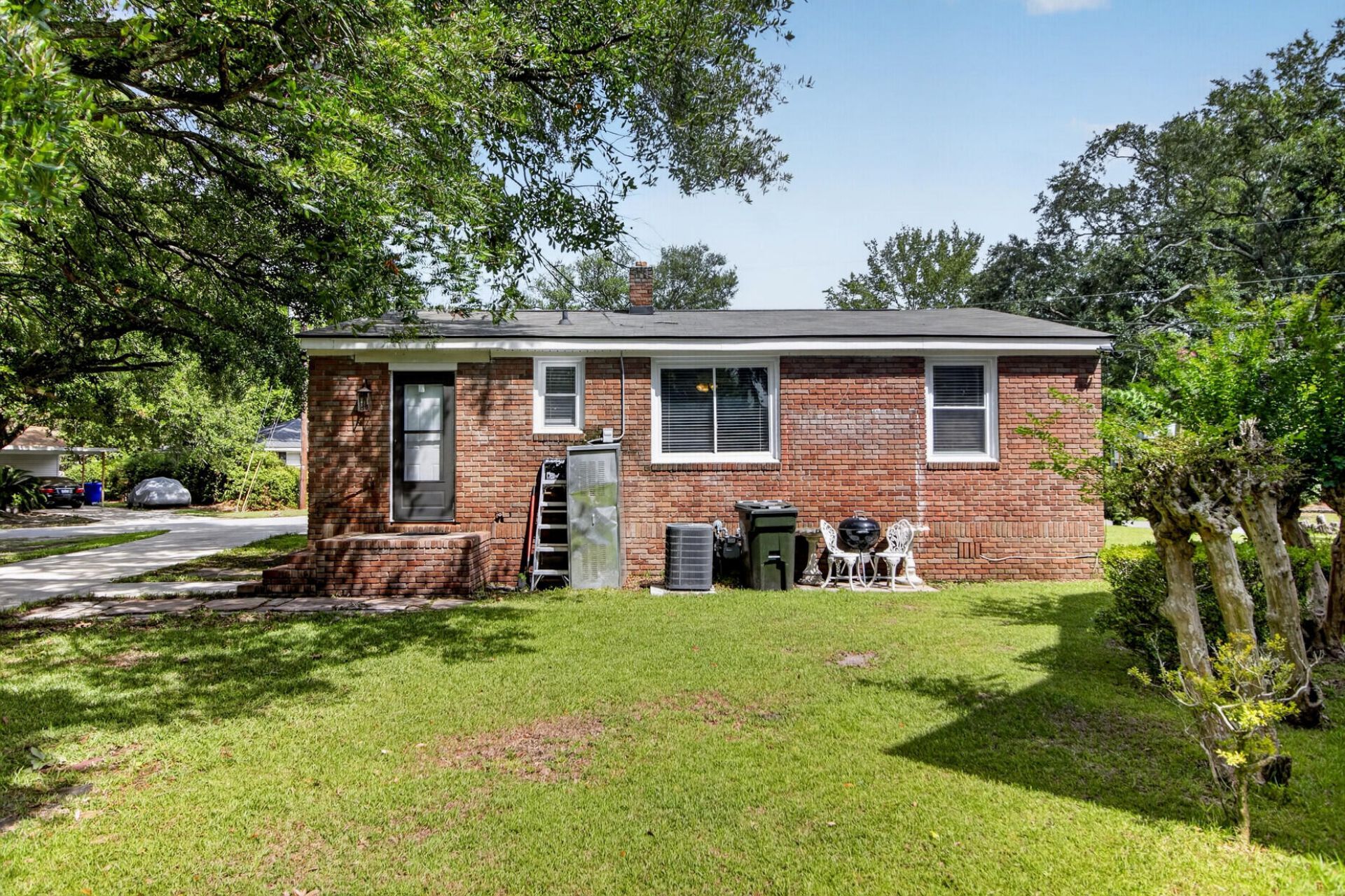 757 Longfellow Road Photo 29