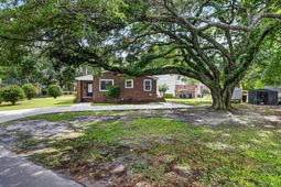 757 Longfellow Road photo 4