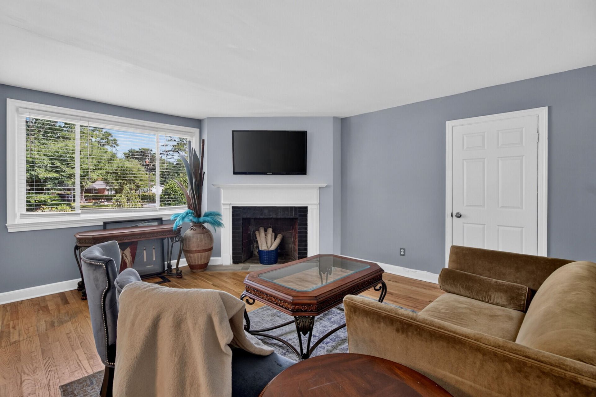 757 Longfellow Road Photo 8