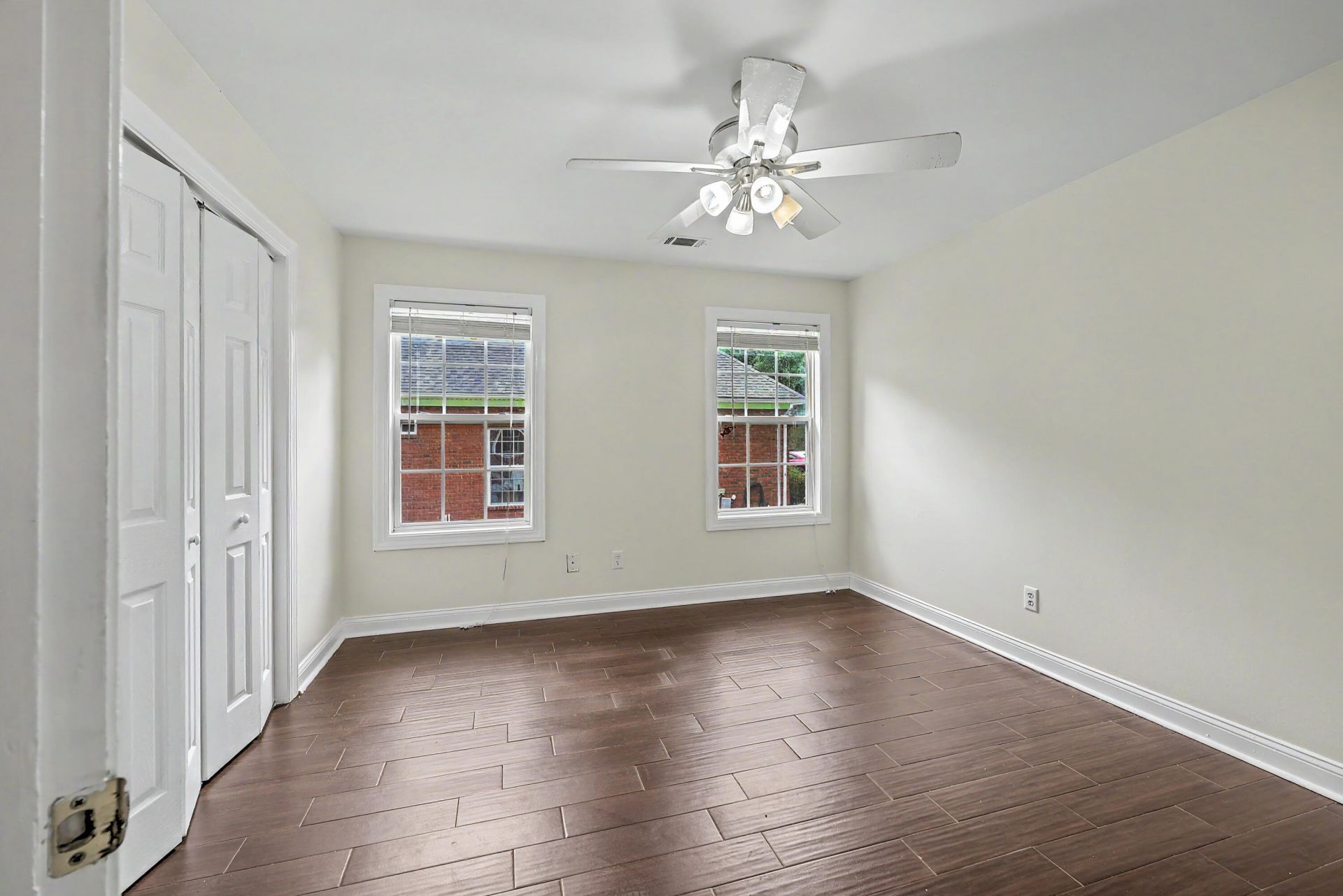 8708 Alexandria Drive Photo 25