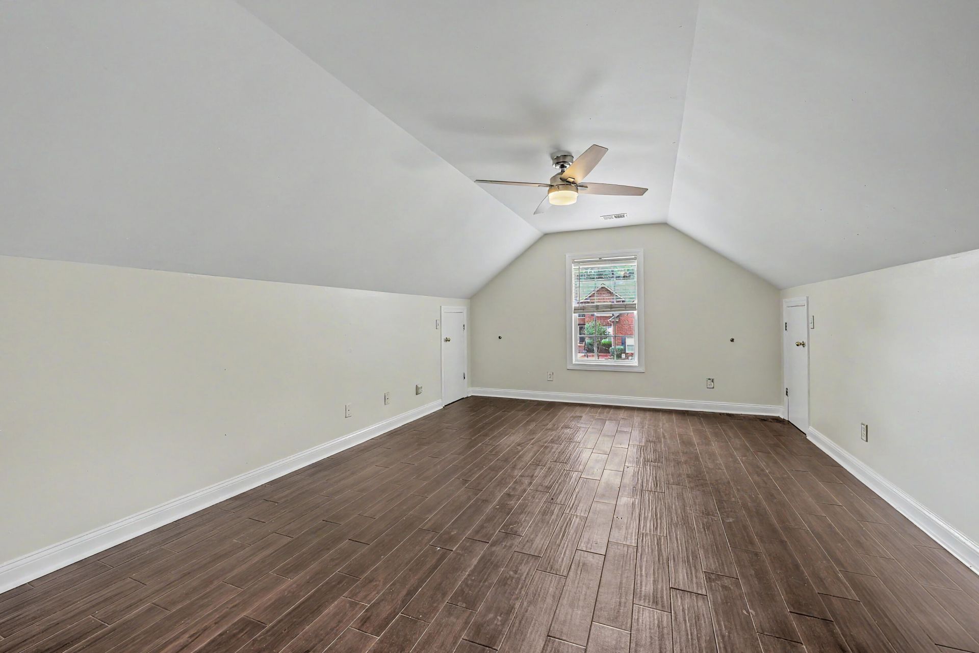 8708 Alexandria Drive Photo 44
