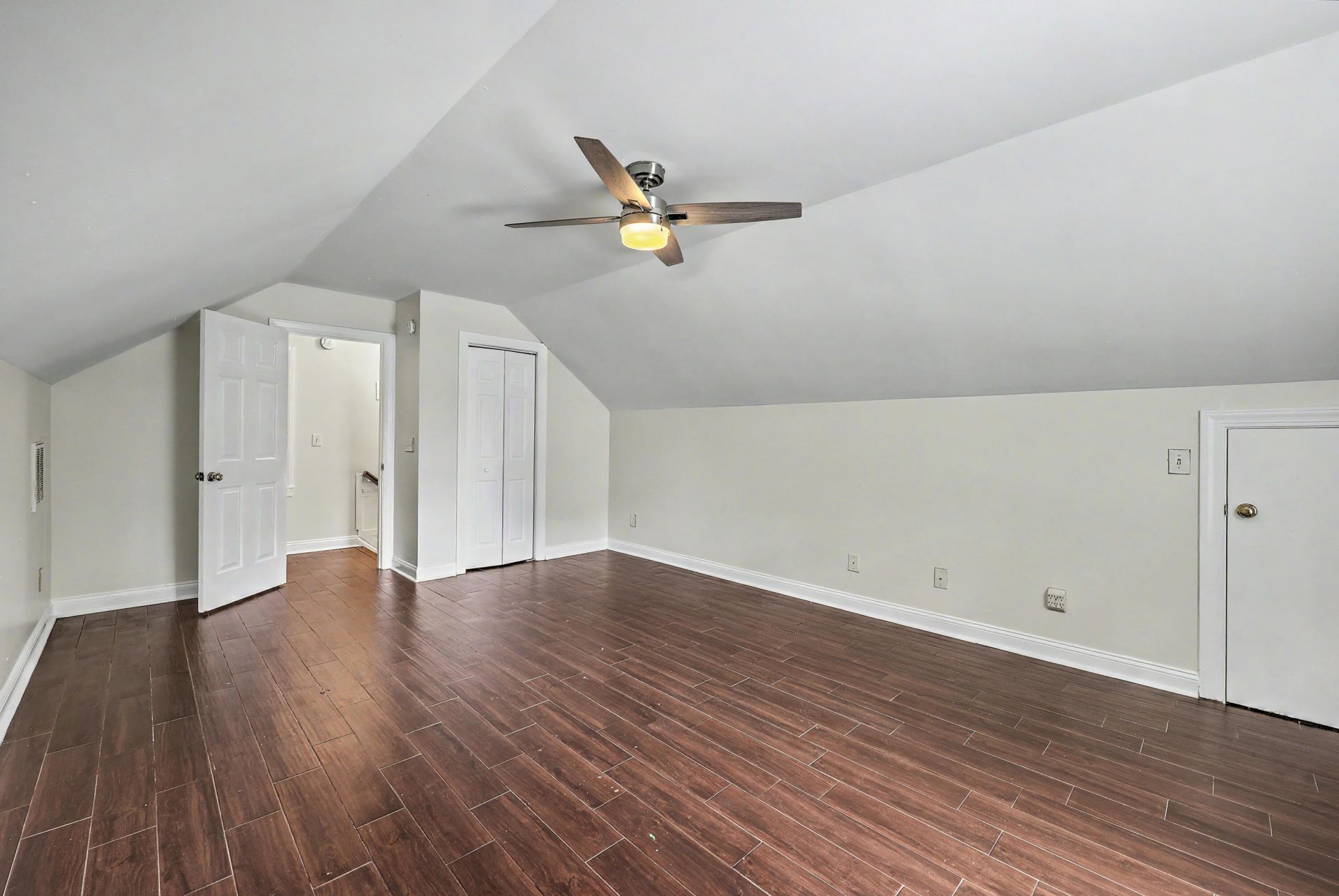 8708 Alexandria Drive Photo 48