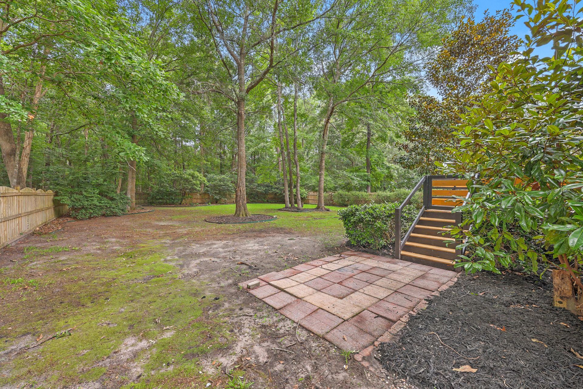 8708 Alexandria Drive Photo 51