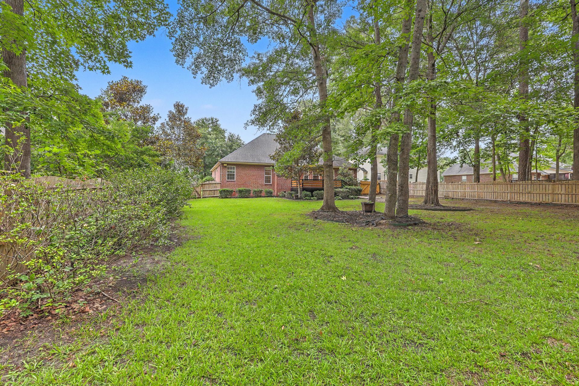 8708 Alexandria Drive Photo 52
