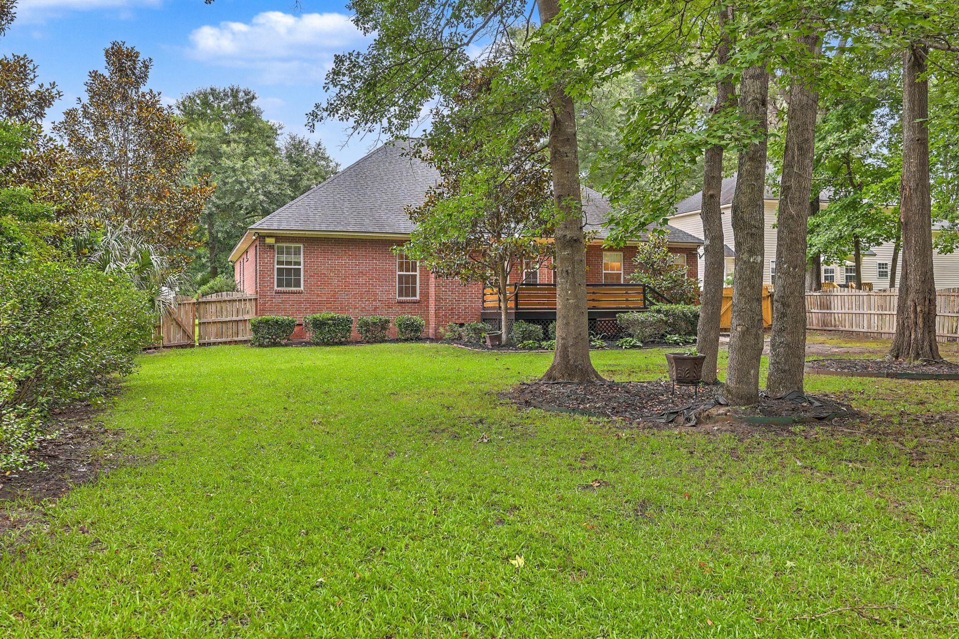 8708 Alexandria Drive Photo 53
