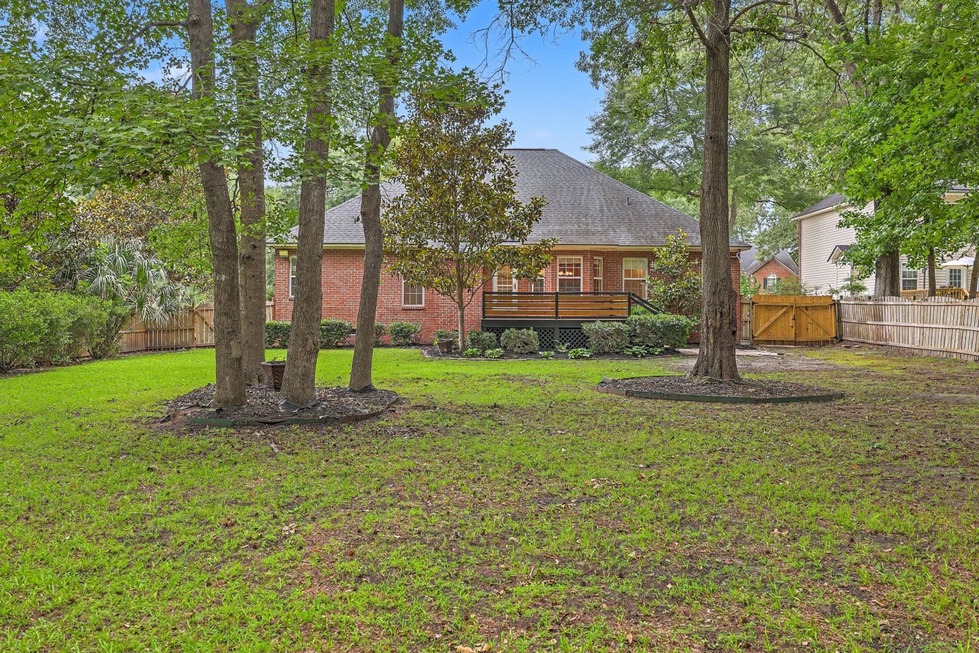 8708 Alexandria Drive Photo 54