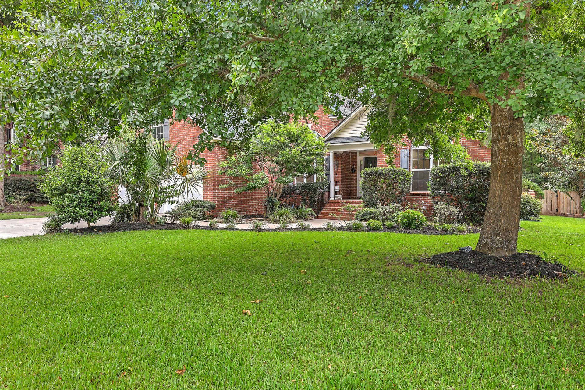8708 Alexandria Drive Photo 60