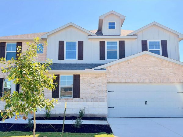 391 Old Town RD, Kyle, TX 78640
