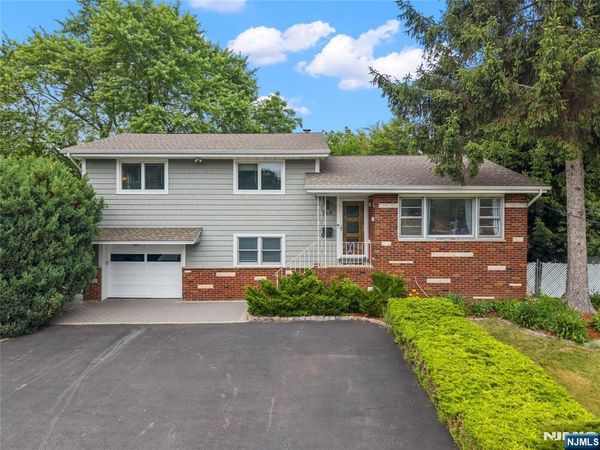 760 Grove Street, CLIFTON, NJ 07013
