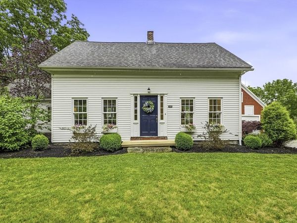 149 Glenview St, Upton, MA 01568