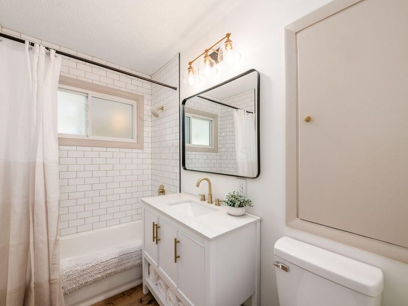 3808 Maize Road, Columbus, OH 43224 Photo 10