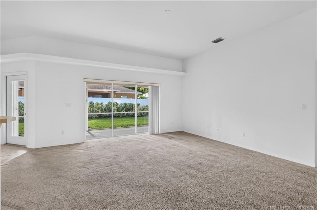 8253 Sandpine Circle, Port Saint Lucie, FL 34952 Photo