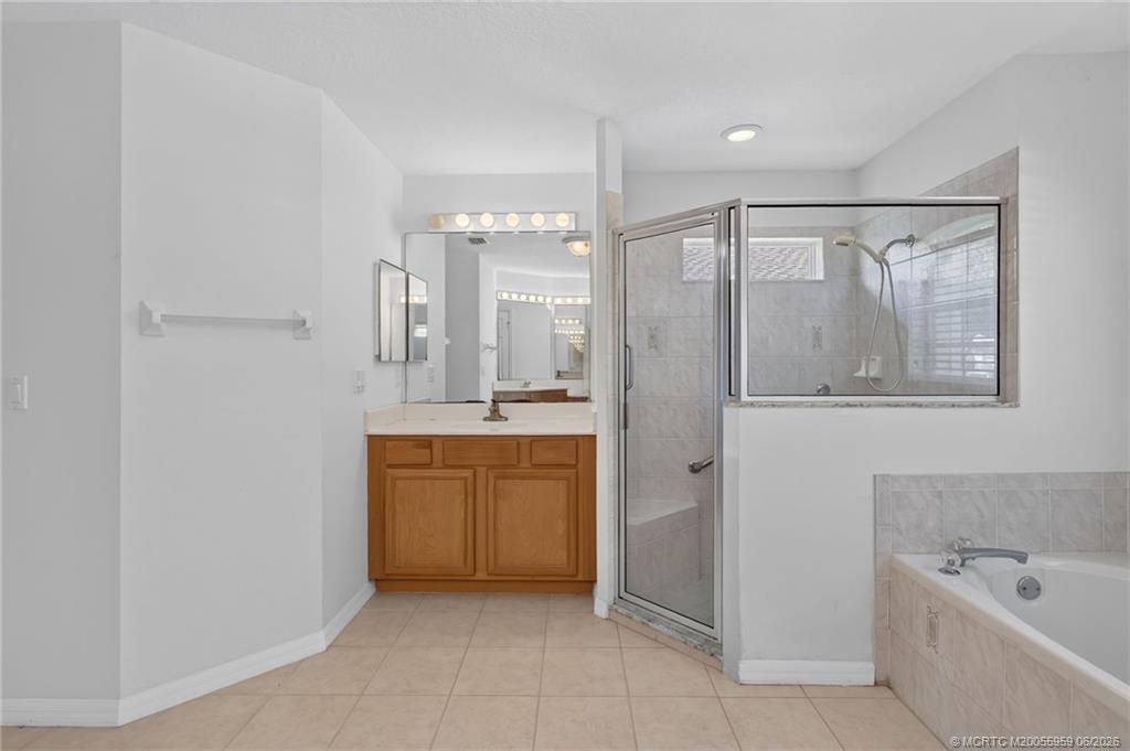 8253 Sandpine Circle, Port Saint Lucie, FL 34952 Photo