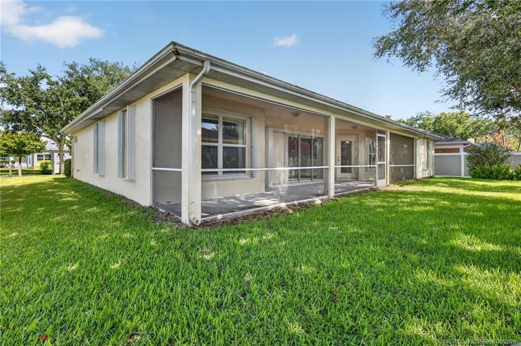 8253 Sandpine Circle, Port Saint Lucie, FL 34952 Photo