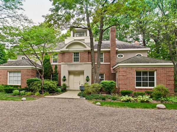 427 N Sheridan Road , Lake Forest, IL 60045