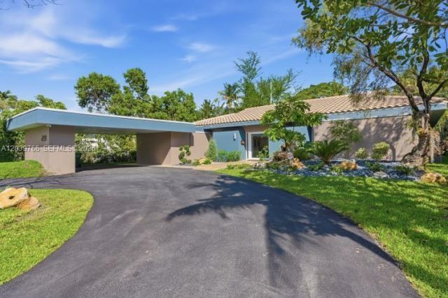 291 E Shore Dr E , Miami, FL 33133 Photo