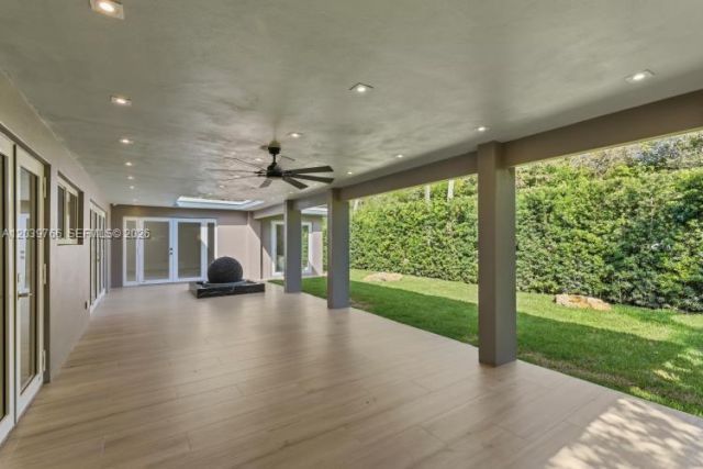 291 E Shore Dr E, Miami, FL 33133 Photo