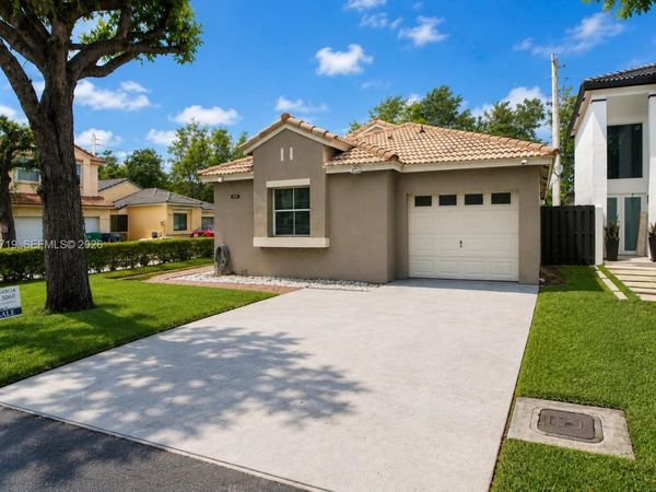 11491 SW 72nd Ter, Miami, FL 33173