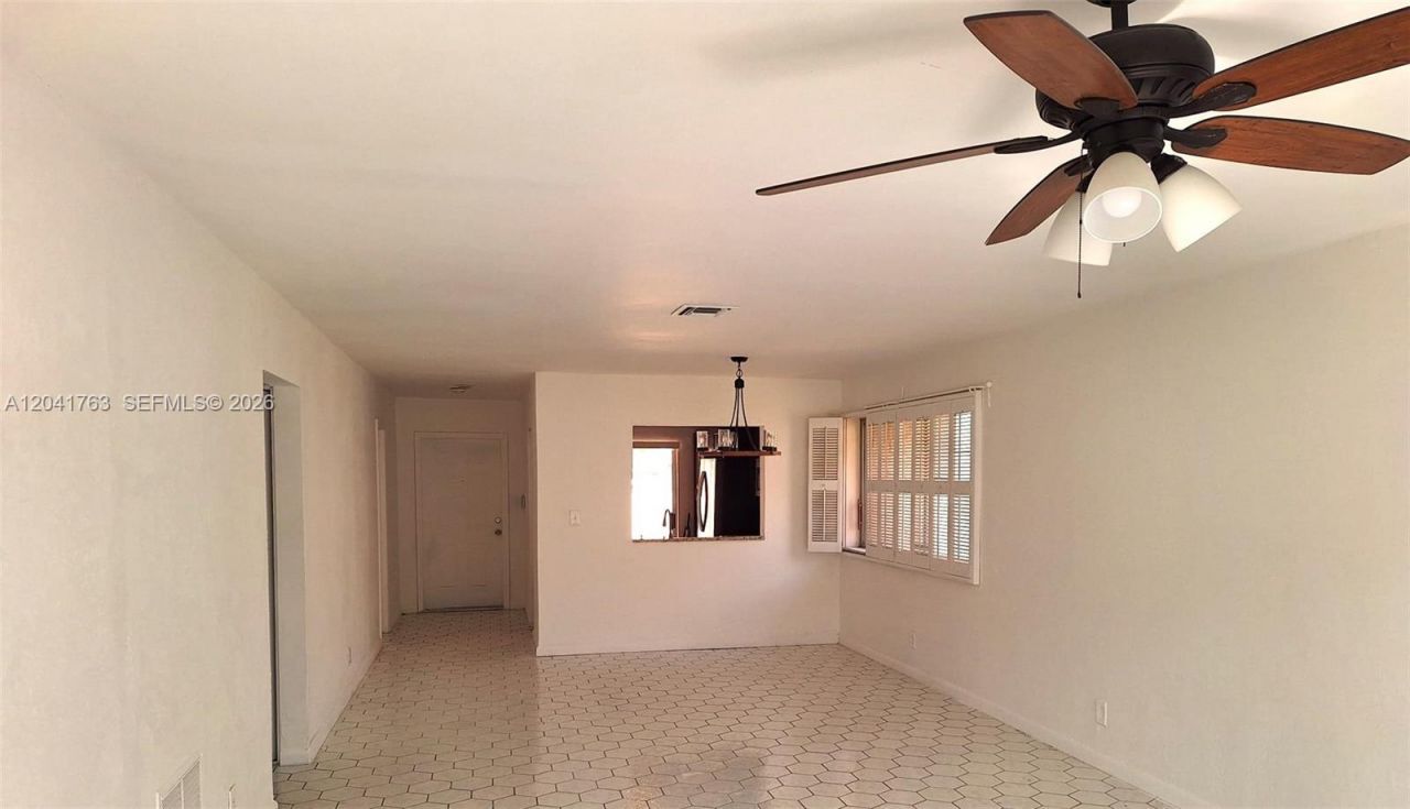 6553 NW 99th Ave, Unit A20, Tamarac, FL 33321 Photo