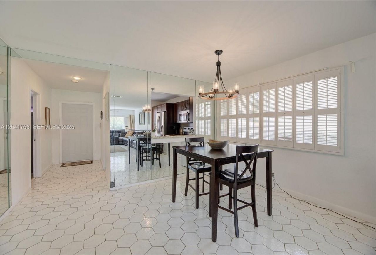 6553 NW 99th Ave, Unit A20, Tamarac, FL 33321 Photo