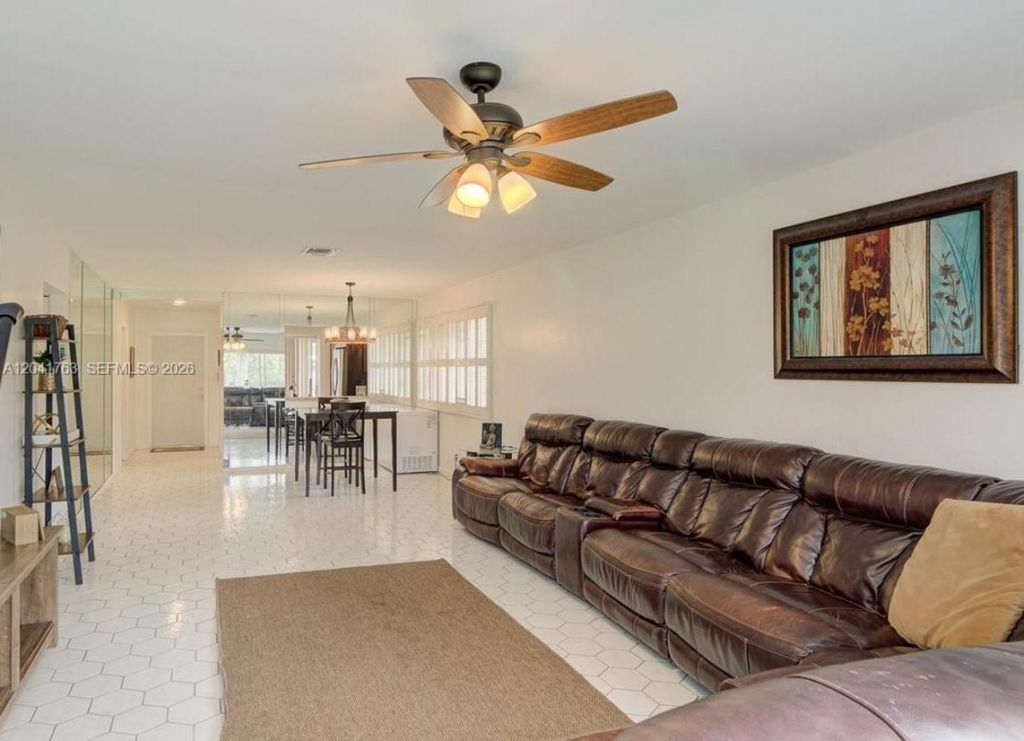 6553 NW 99th Ave, Unit A20, Tamarac, FL 33321 Photo
