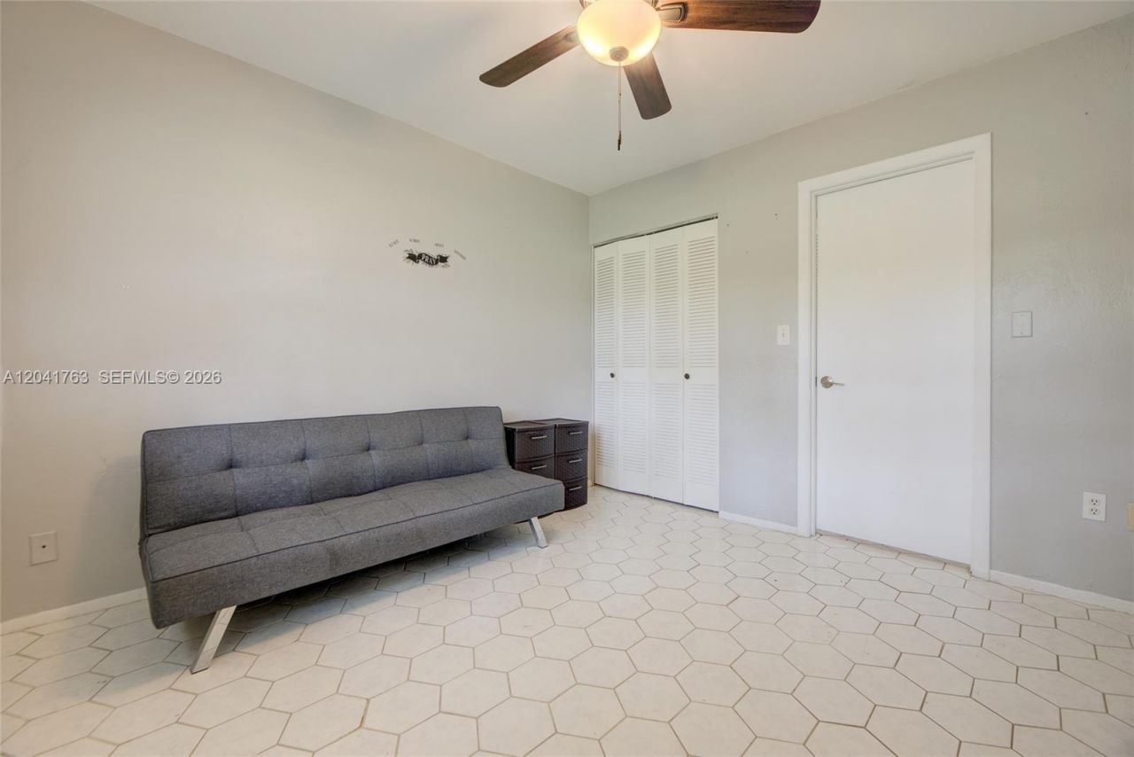 6553 NW 99th Ave, Unit A20, Tamarac, FL 33321 Photo