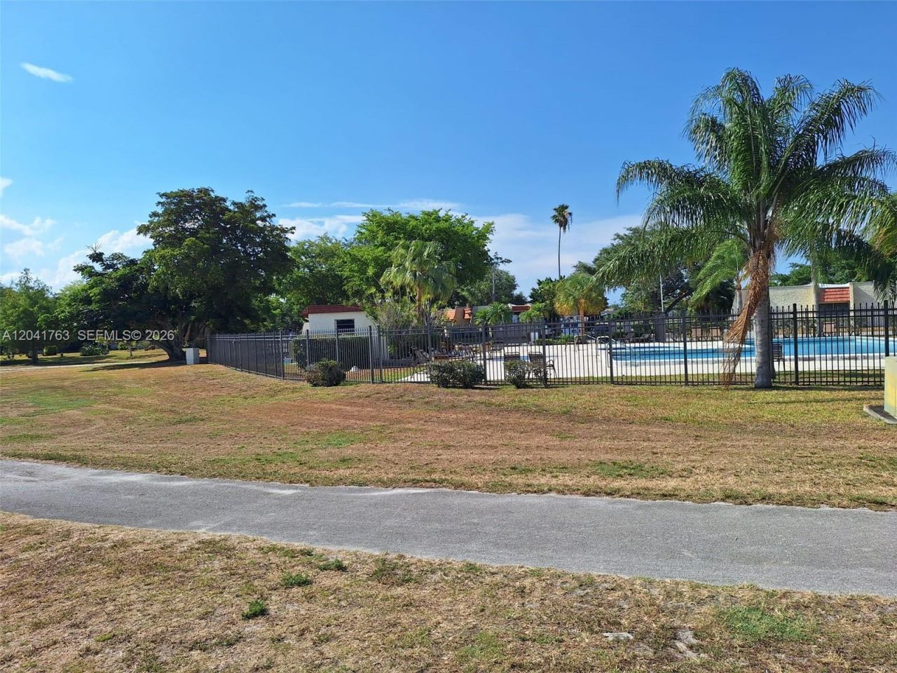 6553 NW 99th Ave, Unit A20, Tamarac, FL 33321 Photo