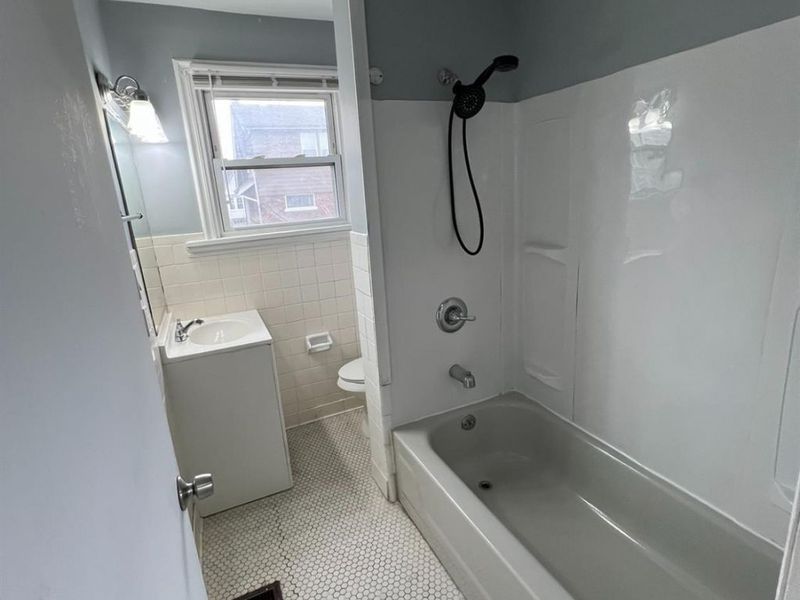 451 Lloyd Place, Cincinnati, OH 45243 Photo 15