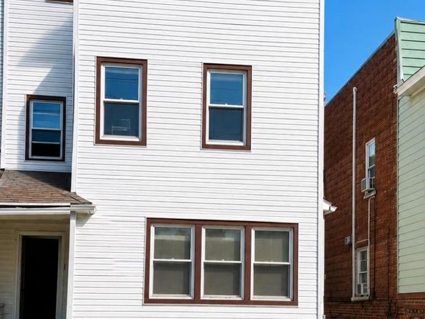 10913 127, South Ozone Park, NY 11420
