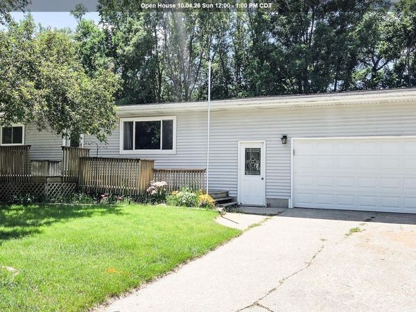 207 Maple Avenue, Webster City, IA 50595