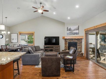 12903 Northwoods Boulevard, Truckee, CA 96161 Photo