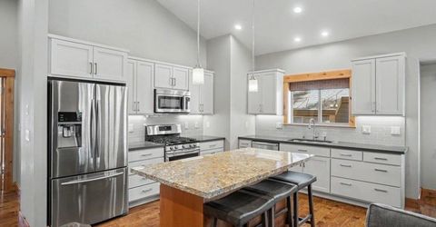 12903 Northwoods Boulevard, Truckee, CA 96161 Photo