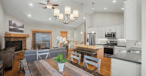12903 Northwoods Boulevard, Truckee, CA 96161 Photo