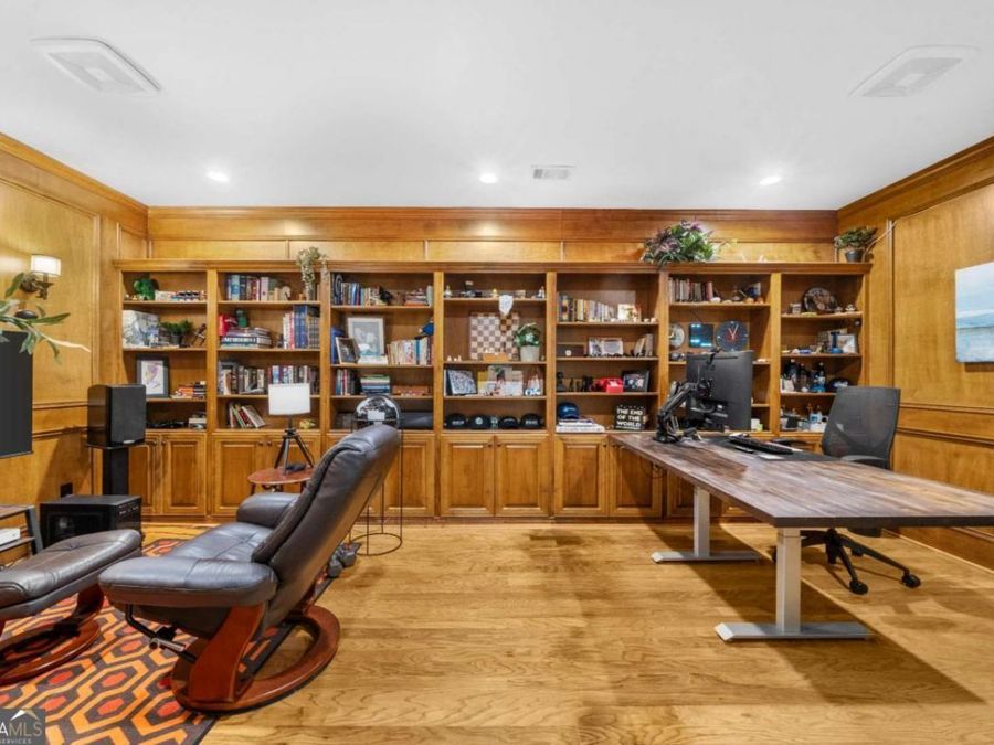 Property Image 28