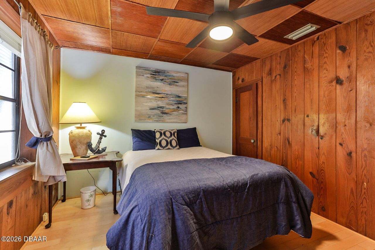 314 Due East Street, New Smyrna Beach, FL 32169 Photo