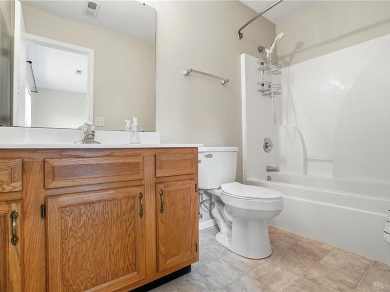 450 Bishea Court, Fairborn, OH 45324 Photo 37