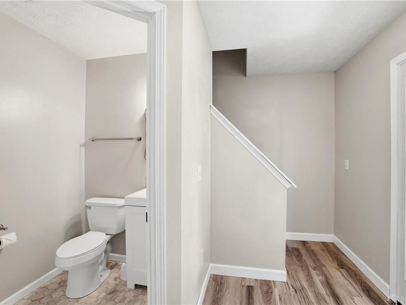 450 Bishea Court, Fairborn, OH 45324 Photo 9