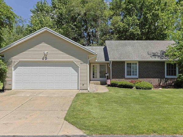 18375 Farm Lane, South Bend, IN 46637