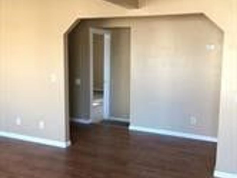 39 W 2nd Street, Unit A, Frazeysburg, OH 43822 Photo 3