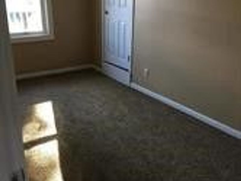39 W 2nd Street, Unit A, Frazeysburg, OH 43822 Photo 8